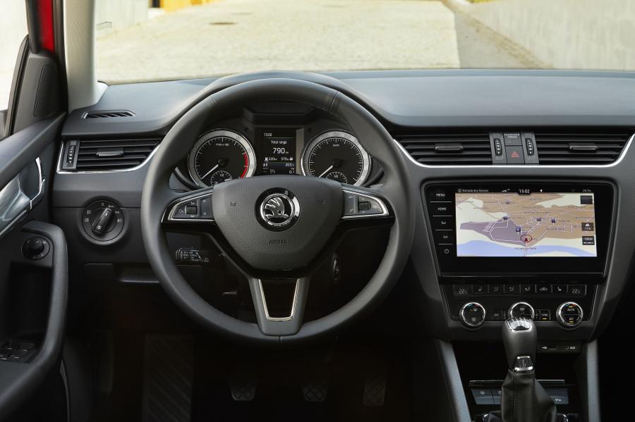 Торпедо Skoda Octavia Combi G-Tec 2017 года  (WW) (фото 6 из 16)